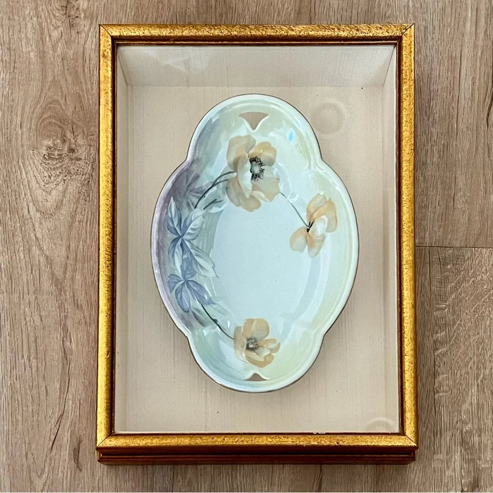 Hand Painted Flowers On Oval Plate Bowl By Creative Frames RARE Vtg Wall Decor